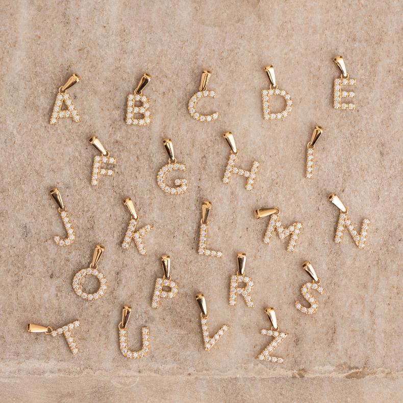 GRAV Letter Élise Arany 14K Nyaklánc